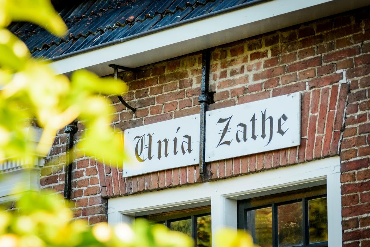 Unia Zathe Bed and Breakfast Ee Εξωτερικό φωτογραφία
