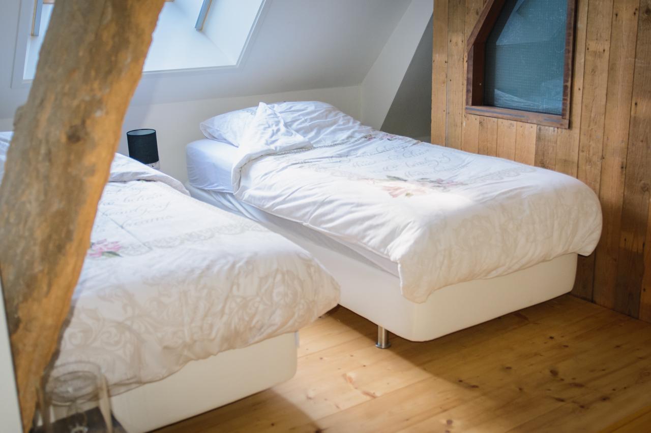 Unia Zathe Bed and Breakfast Ee Εξωτερικό φωτογραφία